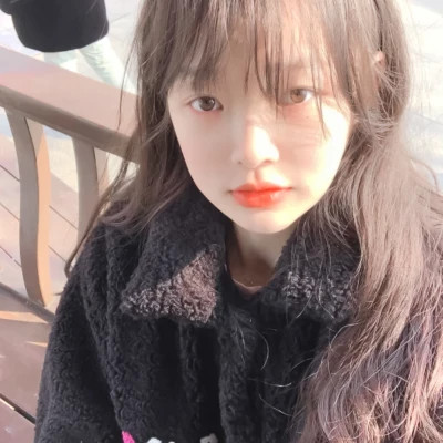 2025高清超级可爱的微信真人女头