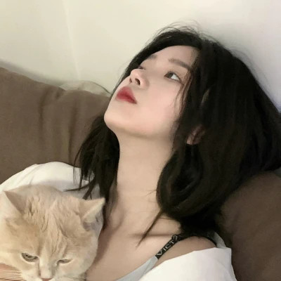 2025真人可爱女孩头像