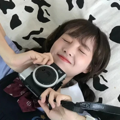 2025真人可爱女孩头像
