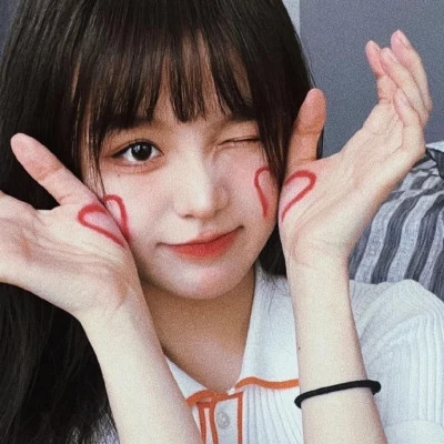 2025真人可爱女孩头像