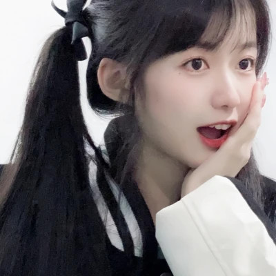 2025高清可爱的女生头像真人