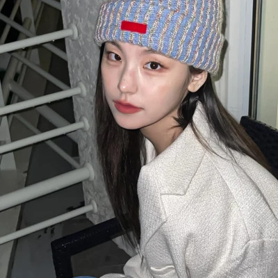 2025高清可爱的女生头像真人