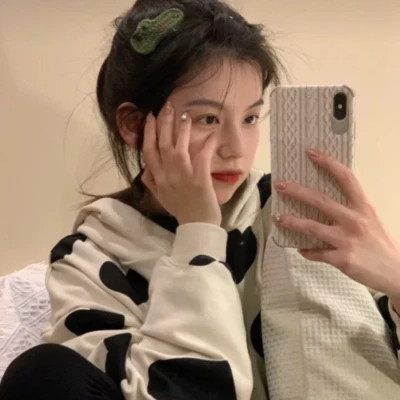 2025高清可爱的女生头像真人