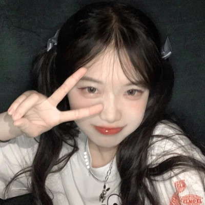头像图片2025最新款可爱女