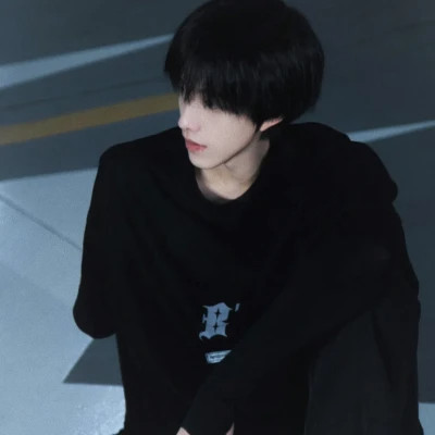 头像男生真人2025高清酷味图片