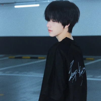 头像男生真人2025高清酷味图片