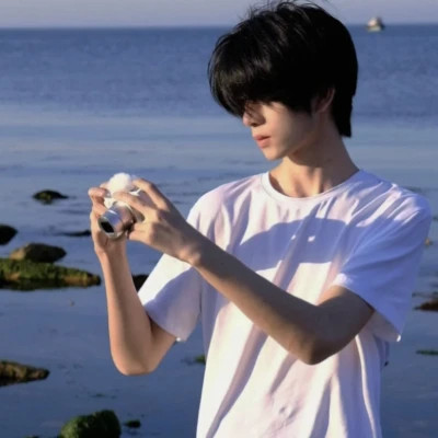 头像男生真人2025高清酷味图片