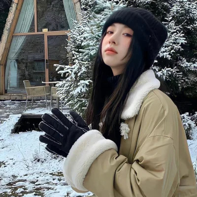 2025超好看女生头像图片