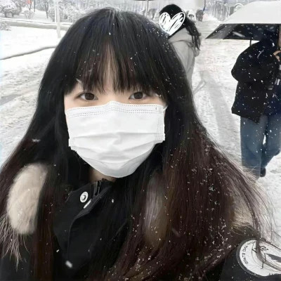 2025超好看女生头像图片