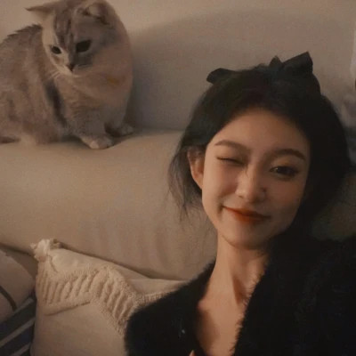 2025超好看女生头像图片