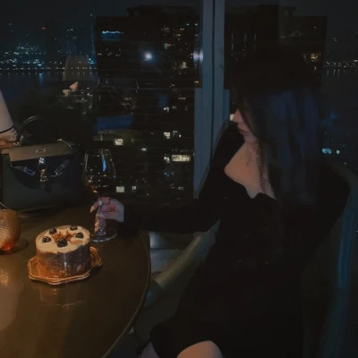 女生2025年的好看头像