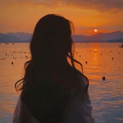 女生2025年的好看头像