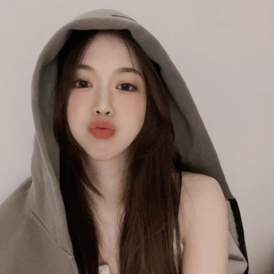 2025年最新款头像女生高清图片