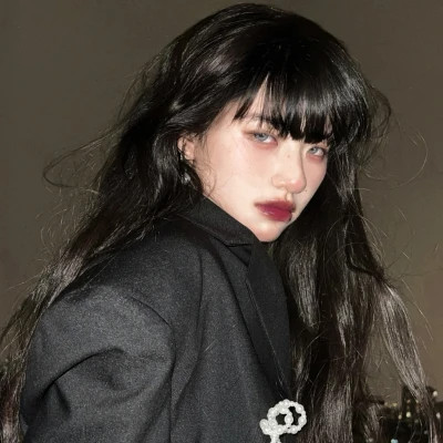 2025年超火最新款女生头像