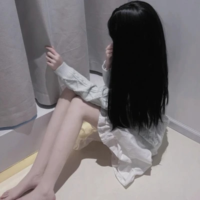 2025年最火女款头像高清