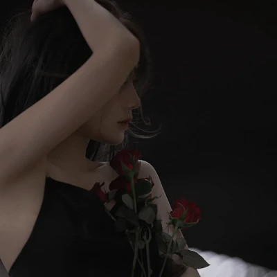2025最好看的头像女生火爆图片