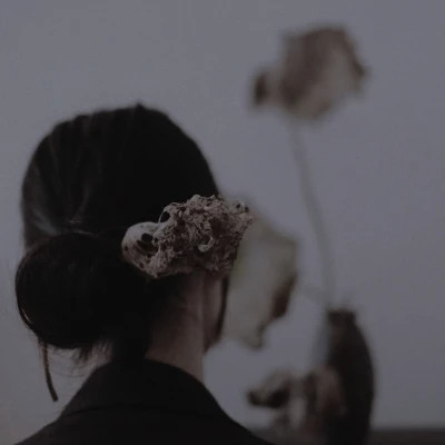 2025最好看的头像女生火爆图片