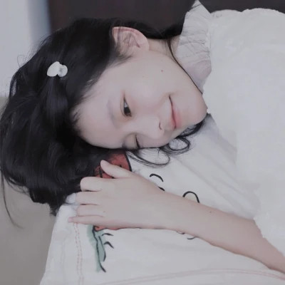 头像图片2025最火人气女生