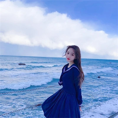 现在最火头像图片2025女