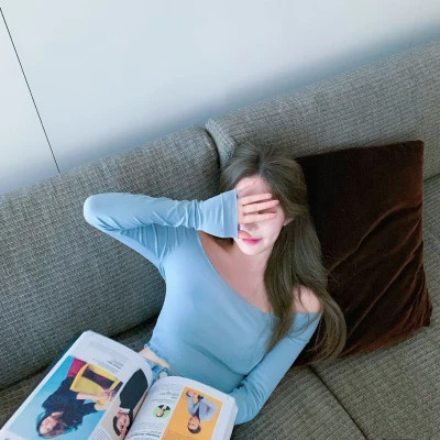 现在最火头像图片2025女