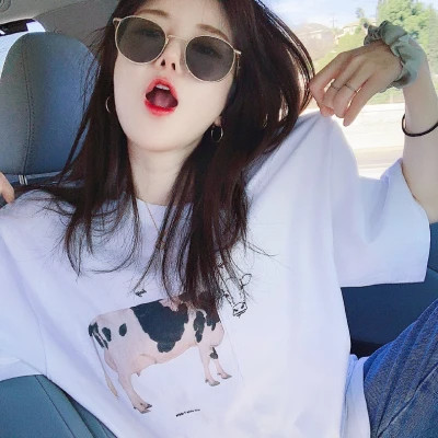 现在最火头像图片2025女