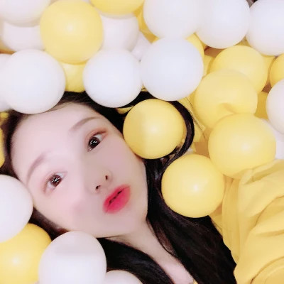 2025年最火头像图片女