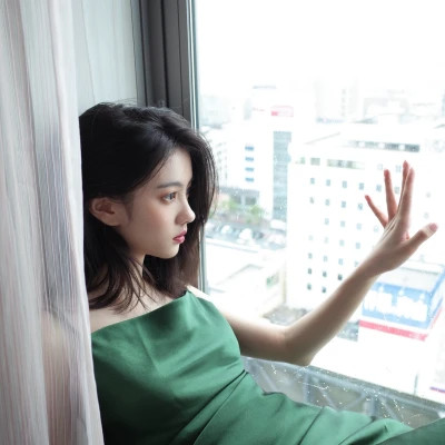 2025年最火头像图片女