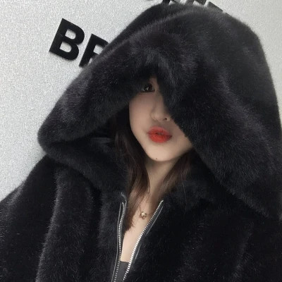 2025年最火头像图片女