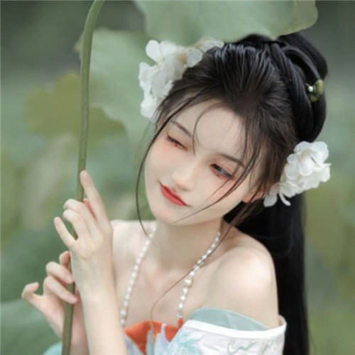 温柔到极致的头像女