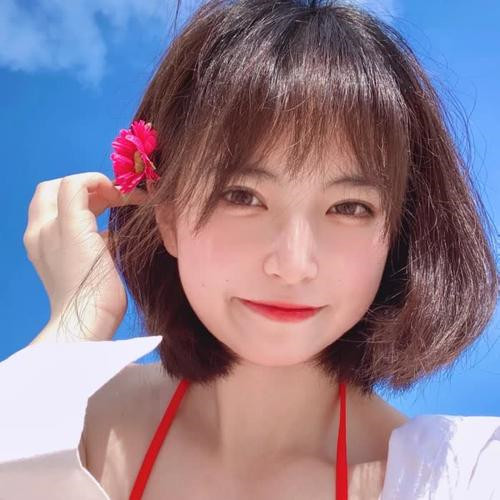 温柔到极致的头像女