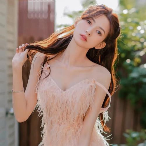 温柔到极致的头像女