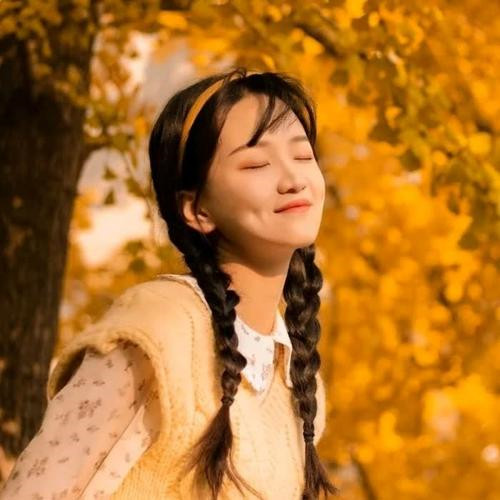 温柔到极致的头像女