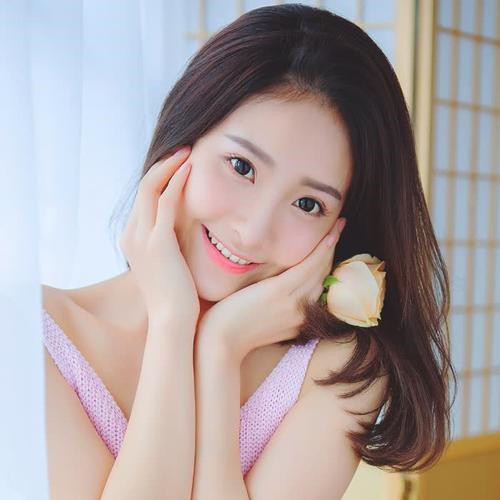 温柔到极致的头像女