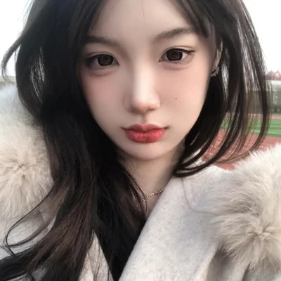 女生头像ins高级质感成熟高清