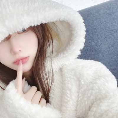 乖巧女头像ins高级质感