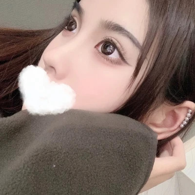 乖巧女头像ins高级质感