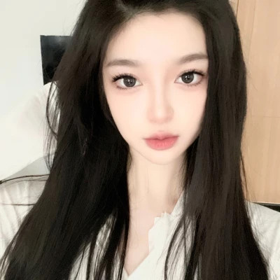 乖巧女头像ins高级质感