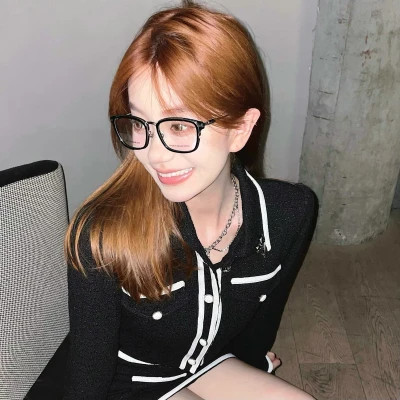乖巧女头像ins高级质感