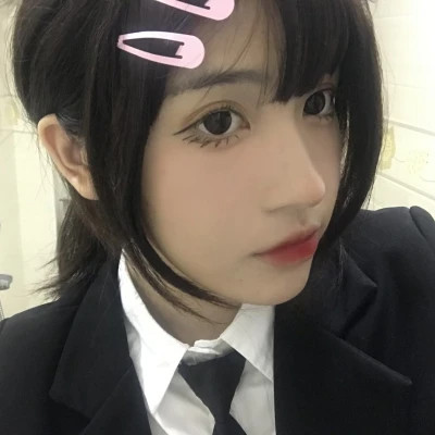 乖巧女头像ins高级质感