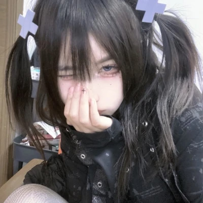 乖巧女头像ins高级质感