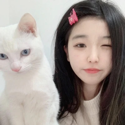 女头像ins高级质感简单