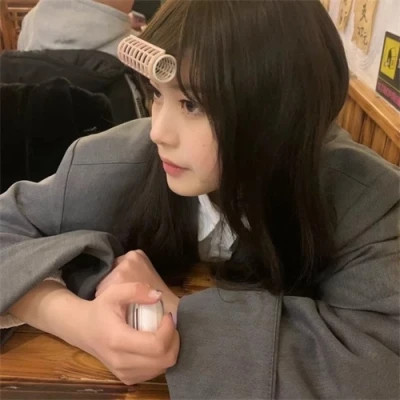 女头像ins高级质感简单