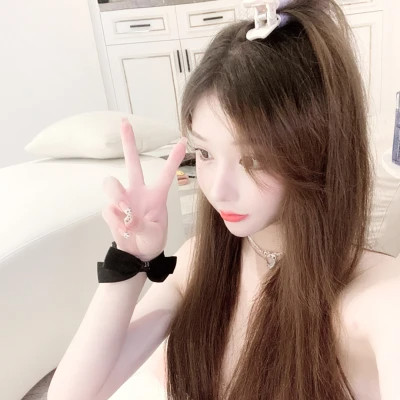 露脸女头像ins高级质感