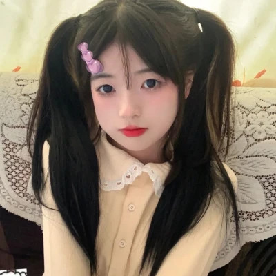 露脸女头像ins高级质感