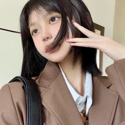 女头像ins高级质感照片