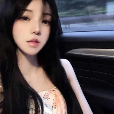 女头像ins高级质感照片