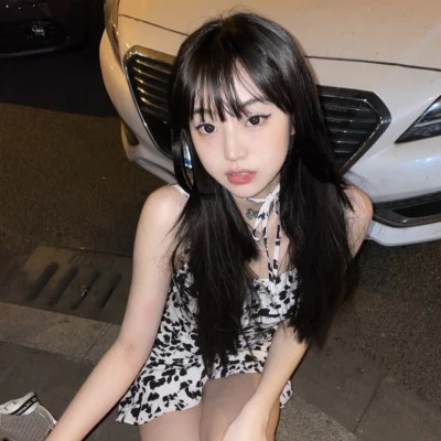 女头像ins高级质感照片