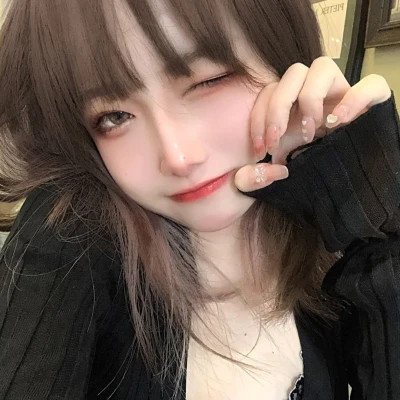 女头像ins高级质感照片