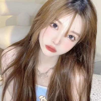 女头像ins高级质感照片