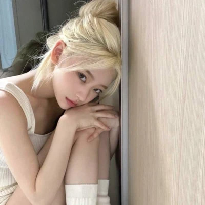 头像ins高级质感女快手